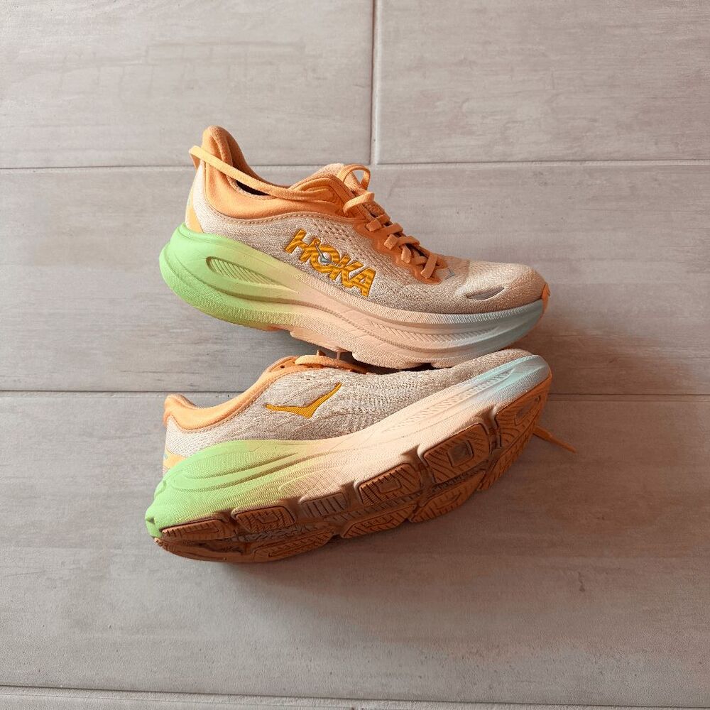 Hoka Bondi 9 Pale Tangerine Women's Dusk Running Shoes US 7 Frost/Pale Tangerine